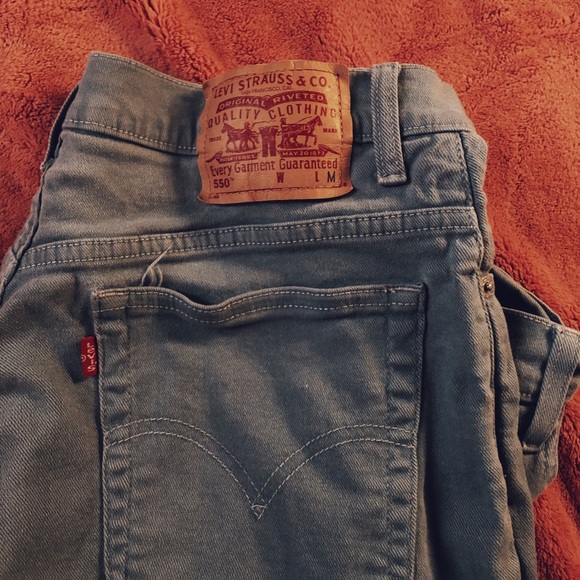 thrifted, straight pant Levi’s, size 8 - Picture 1 of 3
